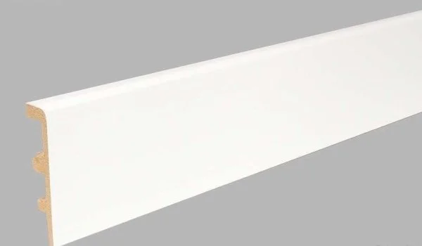 Плинтус полиуретановый Arbiton INTEGRA 01 Белый 2,4 м в Кемерово