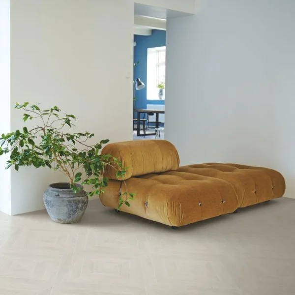 Ламинат Pergo Chevron 12 Pro Дуб Морозный Патинированный L1254-04157 в Кемерово