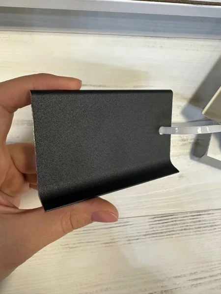 Алюминиевый плинтус Bonkeel ПЛ80 515л Черный (78,5х11,2х2500мм) в Кемерово