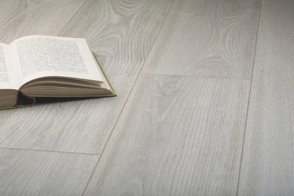 Ламинат Kronopol Platinium Milo Aqua Block 3034 Ferrara Oak в Кемерово